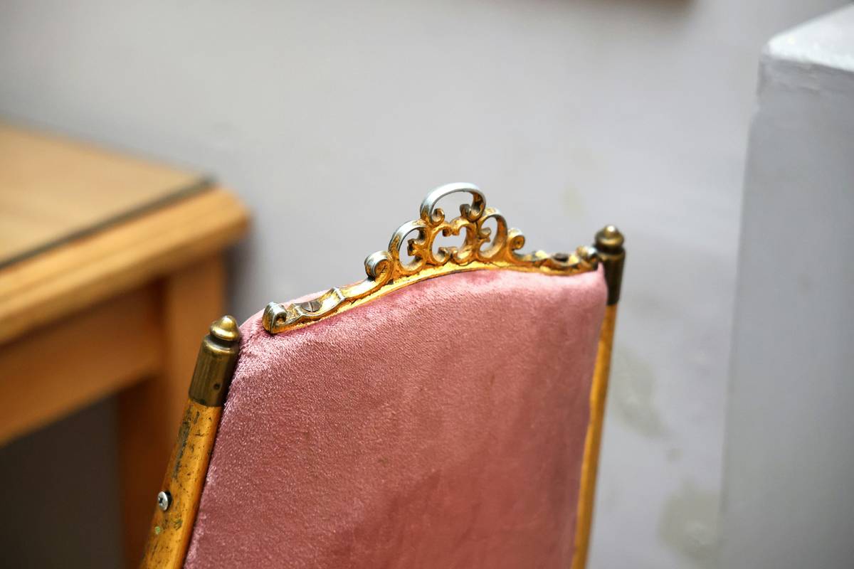 Furniture Chairs for Living Room: 7 Proven Tips to Avoid Uncomfortable Mistakes